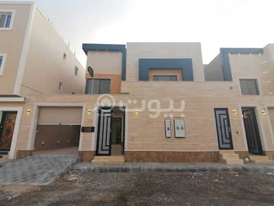 5 Bedroom Villa for Sale in Riyadh, Riyadh Region - For sale indoor staircase villa and 2 apartments in Al Arid, North Riyadh