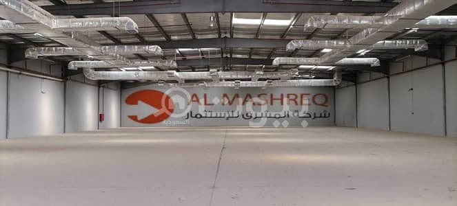 Warehouse for Rent in Riyadh, Riyadh Region - Warehouse for rent medium risk Al Sulay, south of Riyadh