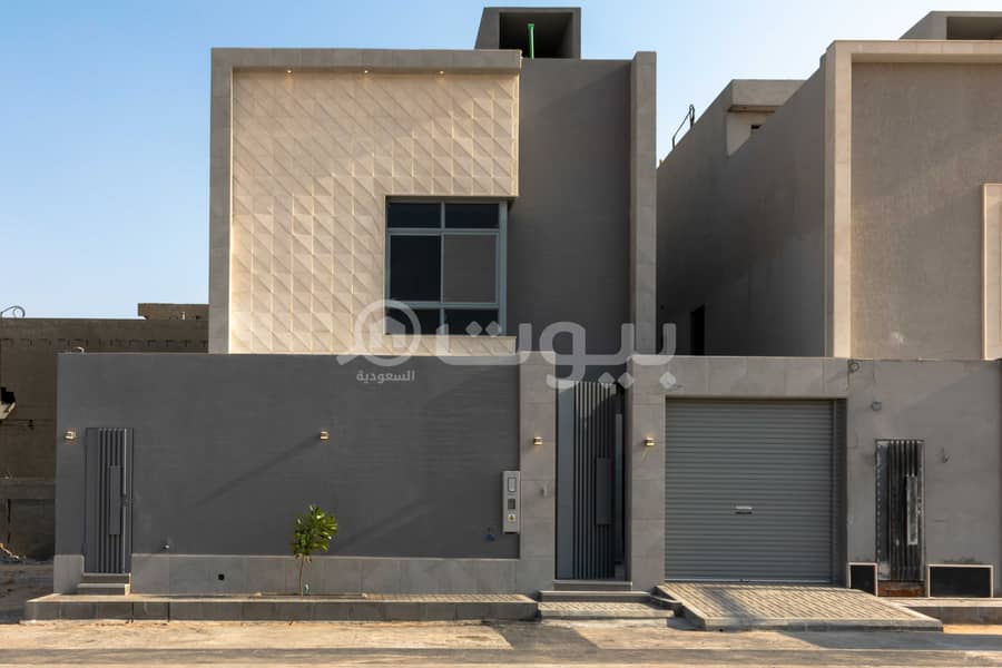 For sale 4 villas in Al Qirawan district north of Riyadh