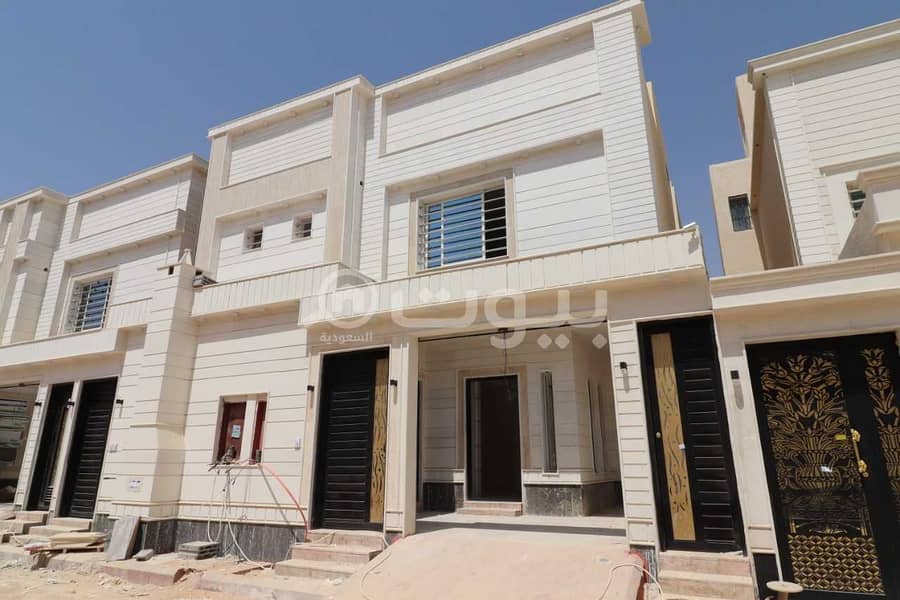Villa Internal Staircase And Two Apartment For Sale In Al Qadisiyah District, East Of Riyadh