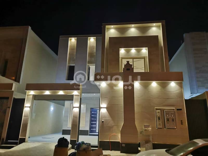 Villa Stairs And Two Apartments For Sale In Al Qadisiyah, East Of Riyadh