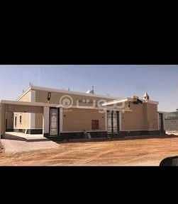 فیلا 3 غرف نوم للبيع في المزاحمية، منطقة الرياض - فيلا دور | 567م2 للبيع بحي غرناطة، المزاحمية