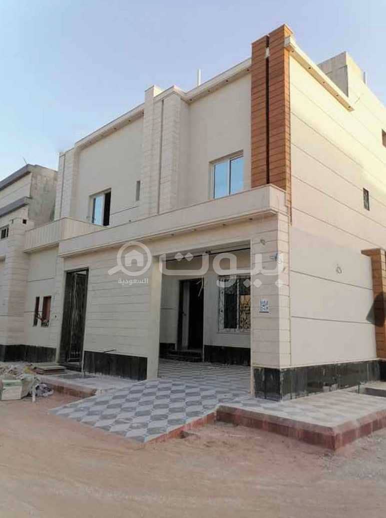 Corner villa for sale in Al Munsiyah district, east Riyadh