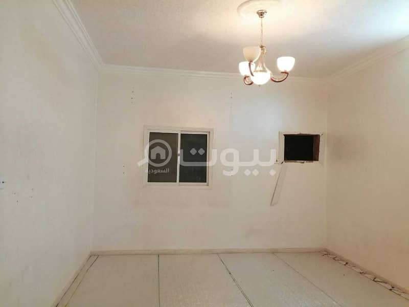 Families Apartment with a roof for rent in Al Rimal, East of Riyadh