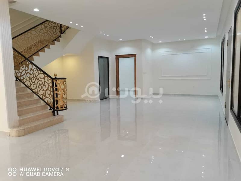 Villa with 2 apartments for sale in Al Qadisiyah, East of Riyadh