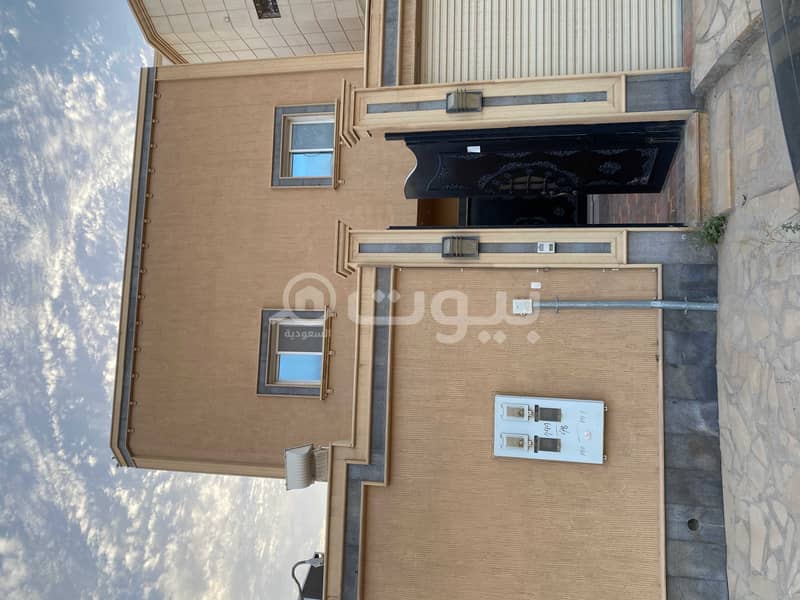 Villa with apartment for sale in Al Nakhil, North of Riyadh