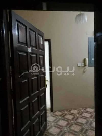 4 Bedroom Flat for Rent in Riyadh, Riyadh Region - Apartment for rent in Al Khaleej, east of Riyadh