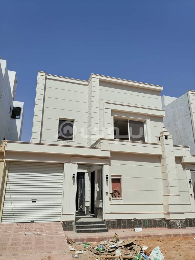 Villa stairway in hall And Apartment For Sale in Al Munsiyah, East of Riyadh