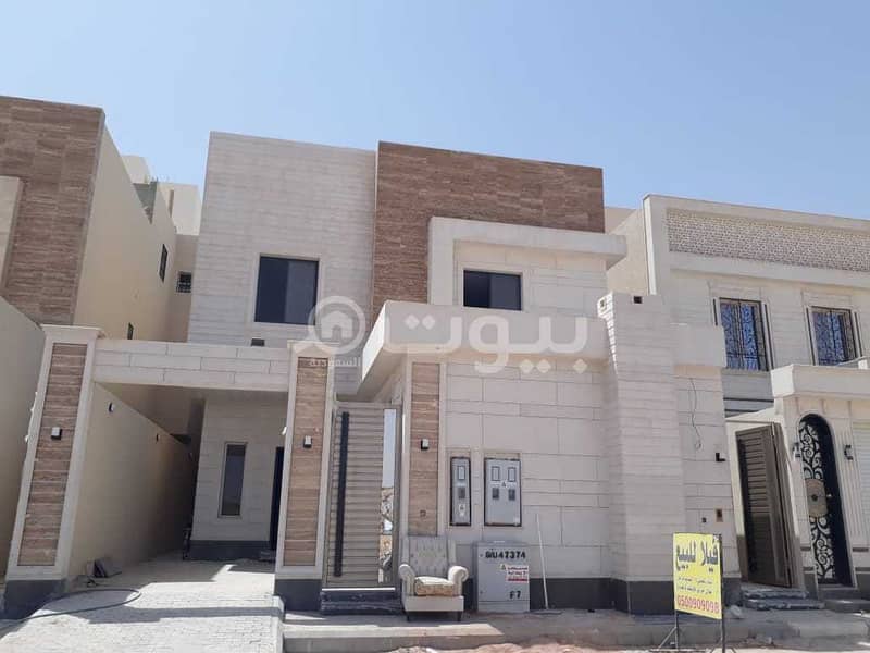 Villa stair in hall for sale in Al Qadisiyah - East of Riyadh