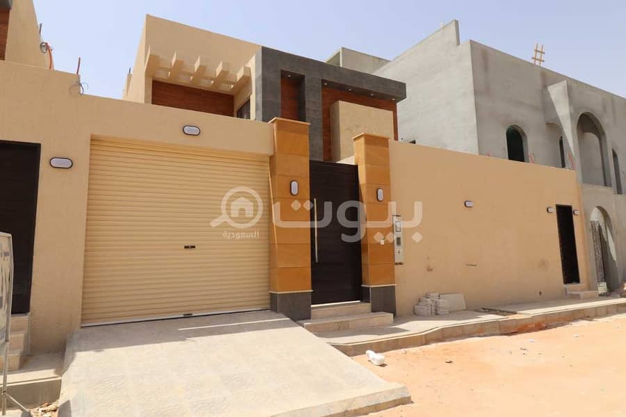 Villa for sale in Al Arid district in Al Qamra 10, north of Riyadh