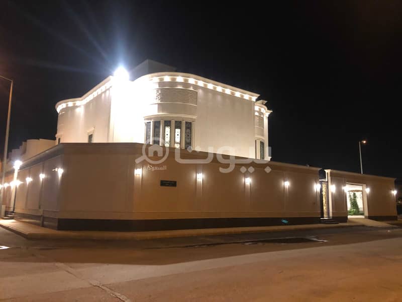 Luxury villa with a park and Pool for sale in Al Malqa, north of Riyadh