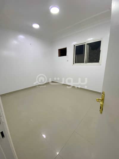 3 Bedroom Apartment for Rent in Riyadh, Riyadh Region - Ground floor apartment for rent in Al Aziziyah, South Riyadh