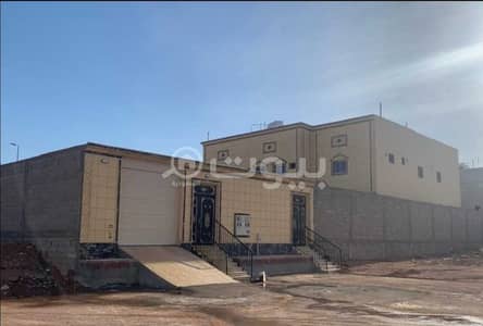 4 Bedroom Floor for Sale in Hail, Hail Region - Floor with 2 apartment for sale in Al Masyaf, Hail