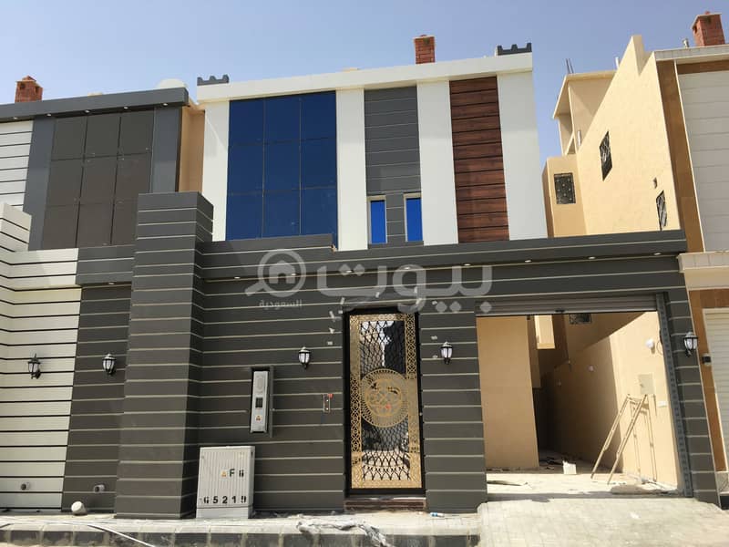 Duplex Villa with a yard for sale in Dirab, West of Riyadh