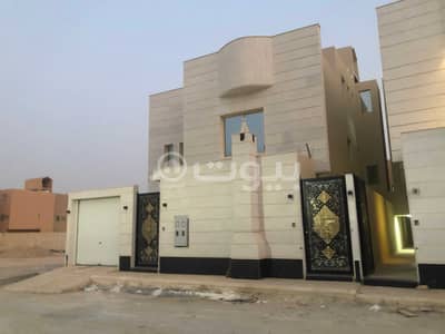 فیلا 3 غرف نوم للبيع في الرياض، منطقة الرياض - فيلا درج داخلي وصالة للبيع بظهرة لبن، غرب الرياض