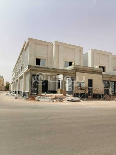 4 Bedroom Villa for Sale in Riyadh, Riyadh Region - Corner villa and 2 apartments for sale in Qurtubah, East of Riyadh|4BR