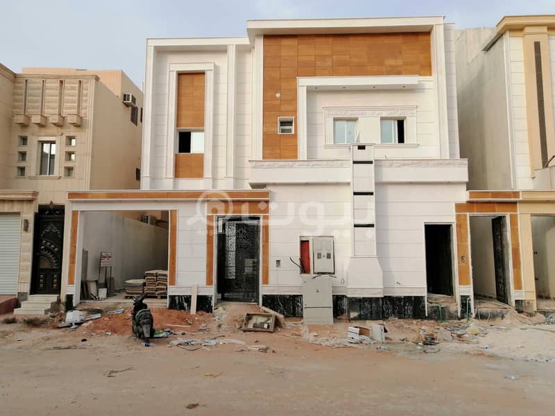 Villa 297 SQM For Sale In Al Yarmuk, East of Riyadh