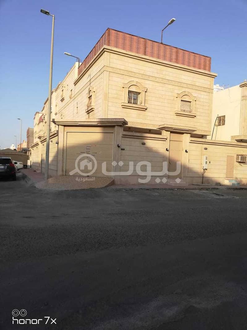 Villa with 340sqm for sale in, Al Hamdaniyah