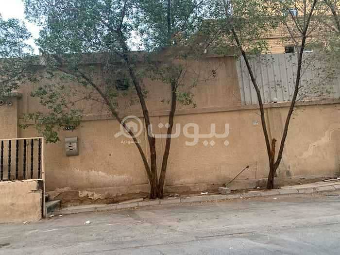 Old destructible villa for sale as land in Al Murabba, center of Riyadh