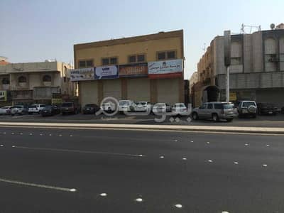 Commercial Building for Sale in Jeddah, Western Region - Commercial building for sale in Al Faisaliyah, North of Jeddah