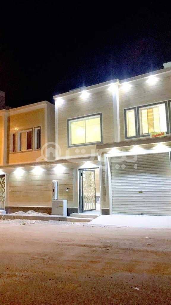 Villa with park | 10 BDR for sale in scheme no. 6, Khamis Mushait