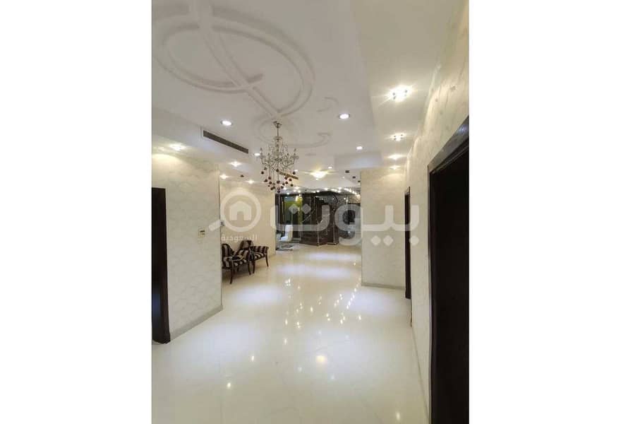 Large custom building villa for sale in Al Yaqout district, north of Jeddah