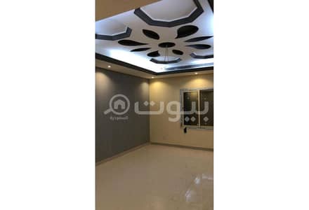 6 Bedroom Villa for Sale in Jeddah, Western Region - Detached villas with classic design for sale in Al Yaqout district, north of Jeddah