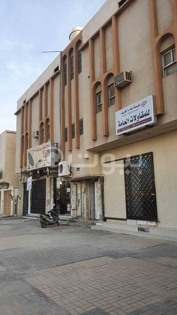 Building for sale on Al-Namas Road in Al Aziziyah, south of Riyadh