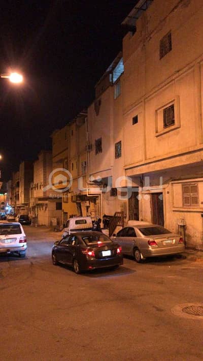 Residential Building for Sale in Taif, Western Region - Residential Building | 3 Floors for sale in Al Rayyan, Taif