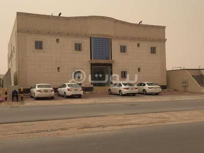 Residential Building for Sale in Hafar Al Batin, Eastern Region - Building for sale in Al Rayan district, Hafar Al Batin