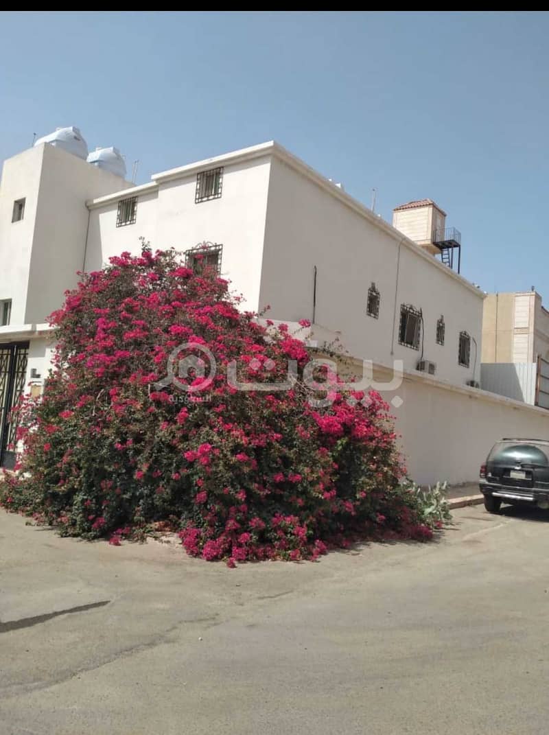 Villa and 2 apartments for sale in Obhur Al Shamaliyah, North of Jeddah