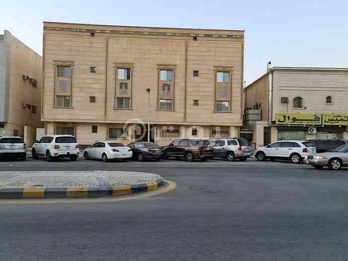 عمارة سكنية للبيع في حي النفل، شمال الرياض