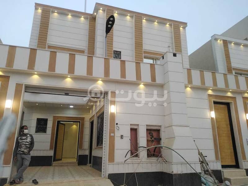 Floor Villa And Two Apartments For Sale In Al Hazm, West Riyadh