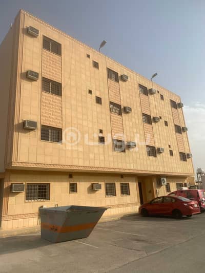 14 Bedroom Commercial Building for Sale in Riyadh, Riyadh Region - Commercial building for sale in Al Munsiyah, East Riyadh