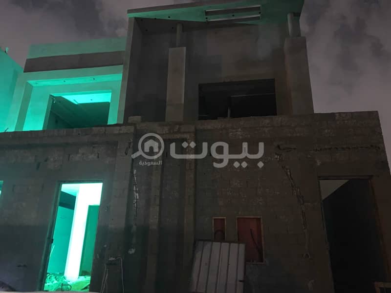 2 internal staircase villas for sale in Al Munsiyah, east of Riyadh | 344.5 sqm