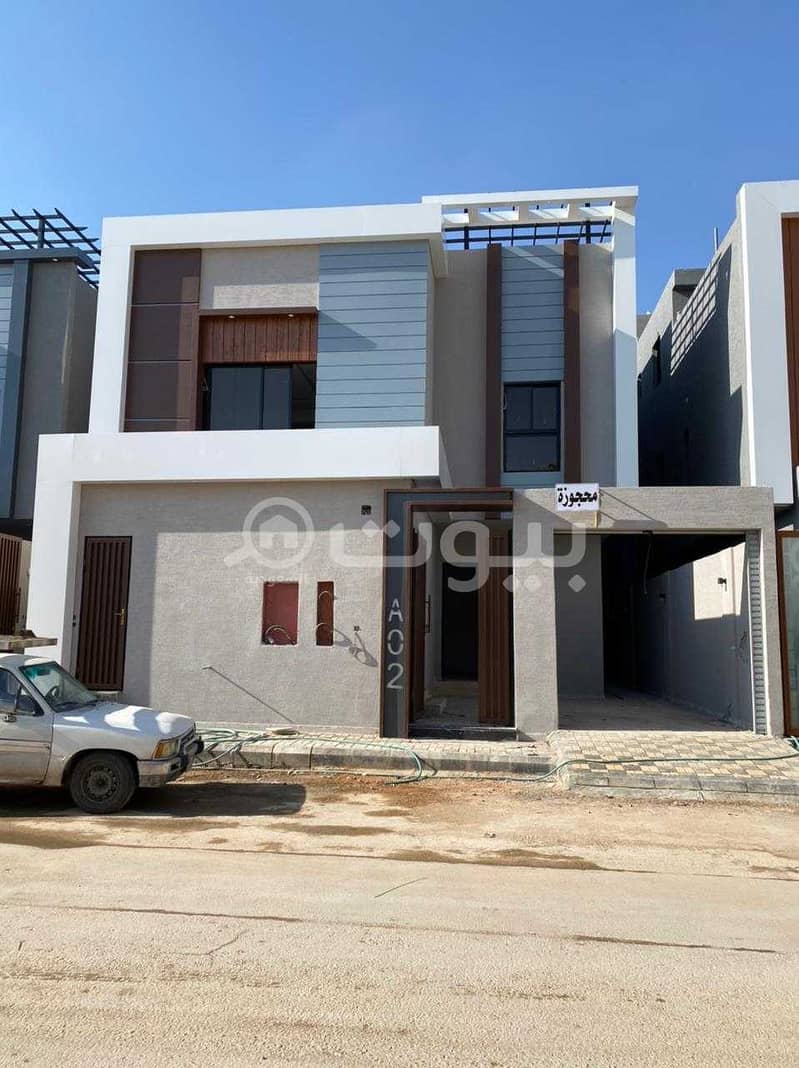 3 Internal Villas Staircase And Apartment For Sale In Al Munsiyah, East Riyadh