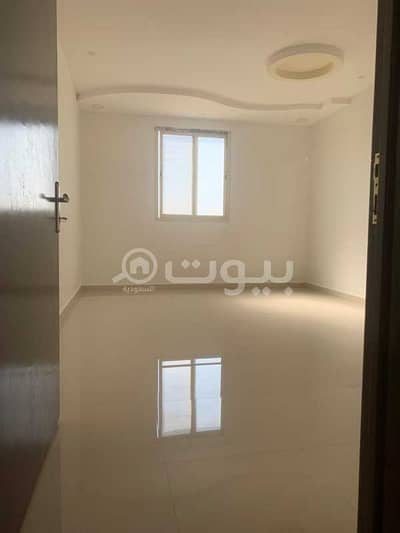 7 Bedroom Villa for Rent in Riyadh, Riyadh Region - Duplex villa stairs and hall for rent in Dhahrat Laban, west of Riyadh