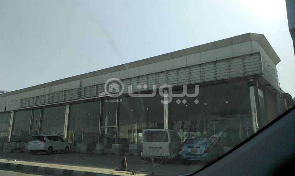 Showrooms for rent in Al Manar, east of Riyadh | Kharees showrooms
