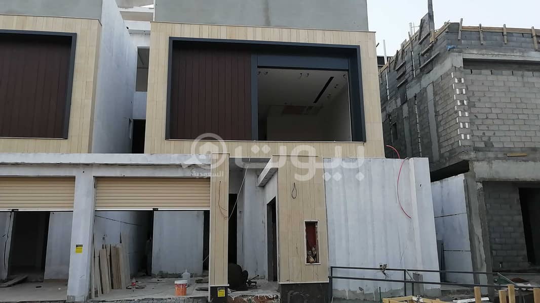 Duplex Villa with internal staircase for sale in Al Munsiyah AlGharbiyah, East of Riyadh