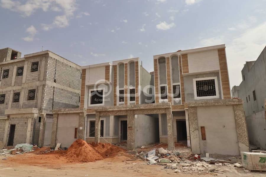 For sale internal staircase villa in Al Munsiyah, east of Riyadh
