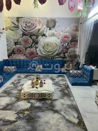 5 Bedroom Villa for Sale in Riyadh, Riyadh Region - Residential Used Villa for sale in Al Aziziyah, South of Riyadh