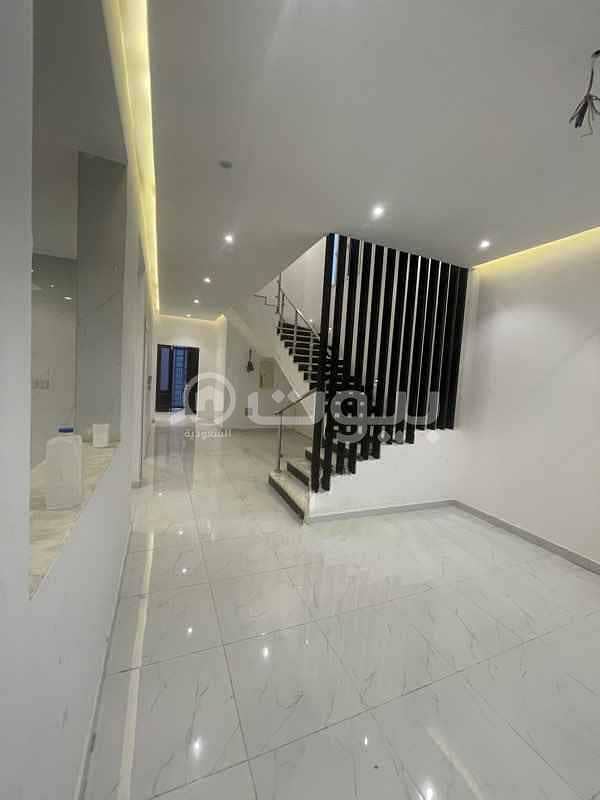 A luxurious modern villa with 2 floors and an annex for sale in Al Sawari, North Jeddah