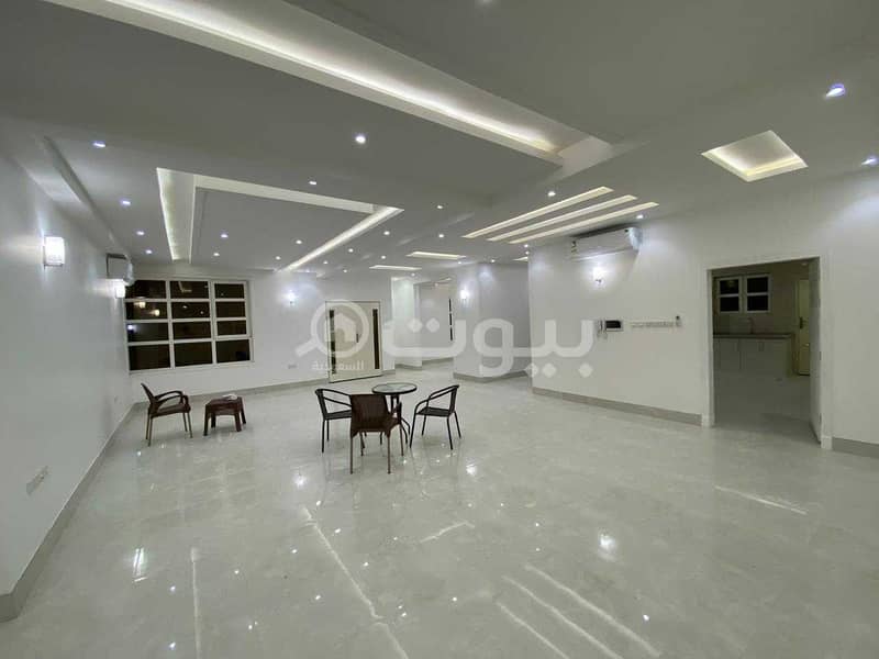 Elite villa with a large roof for sale in Al Nafal, north of Riyadh