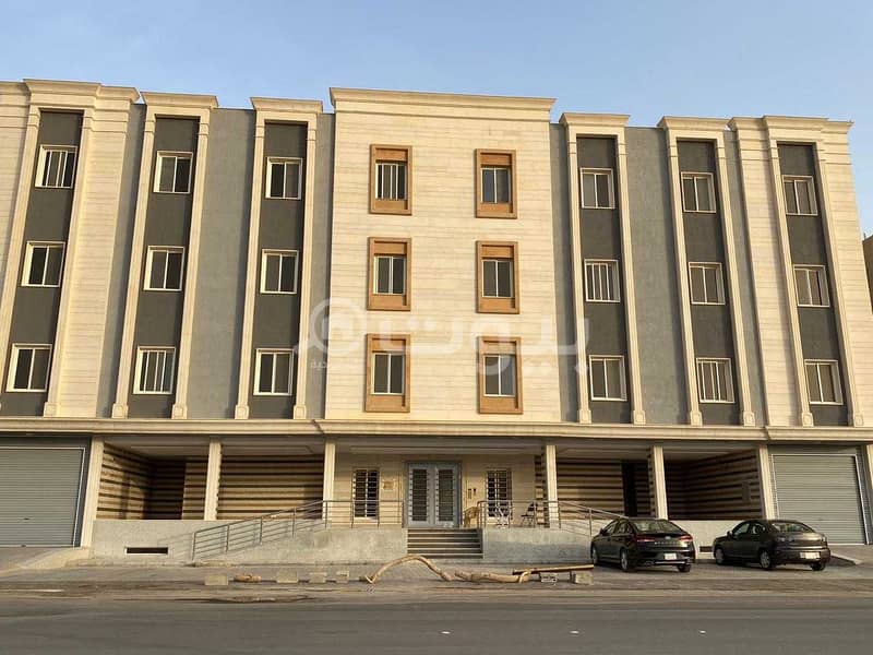 للبيع عمارة سكنية بحي الياسمين، شمال الرياض | 2472م2