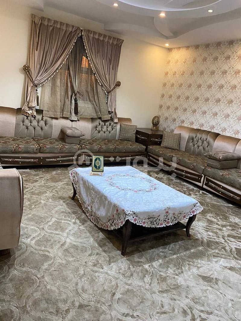 شقة علوية للبيع بنمار، الرياض