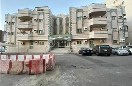 عمارة سكنية 3 غرف نوم للبيع في جدة، المنطقة الغربية - عمارة سكنية للبيع في بني مالك، شمال جدة | 3 أدوار وملحق