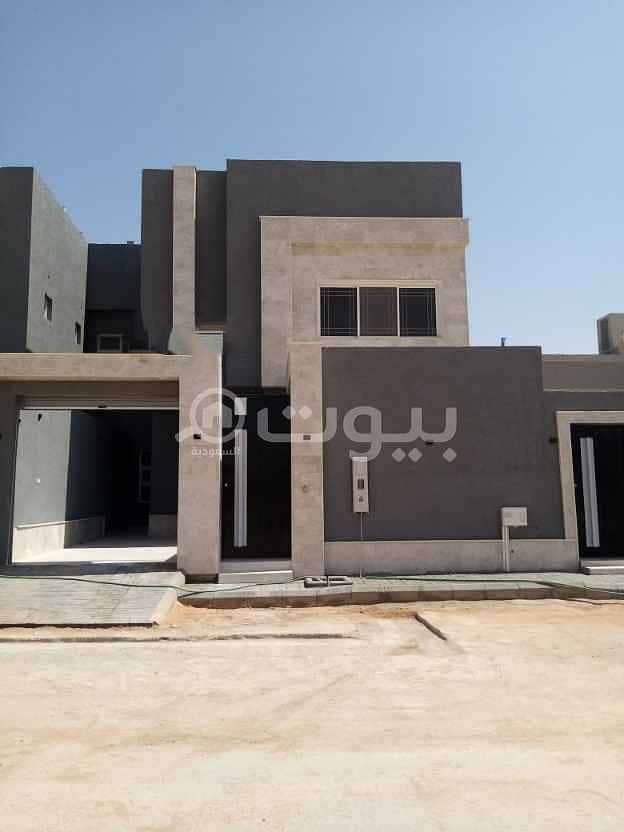 Duplex new Villa For Sale In Al Munsiyah, East Riyadh