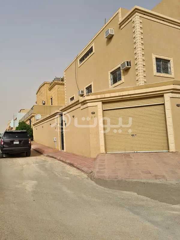 Villa 6 apartments for sale in Al Aziziyah district, Riyadh