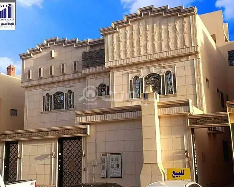 1-Floor Villa and 3 apartments for sale in Al Rimal, East Riyadh