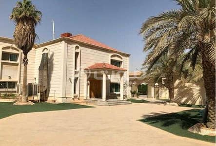 قصر 5 غرف نوم للبيع في الرياض، منطقة الرياض - قصر فخم زاوية مع مسبح للبيع بالربوة، وسط الرياض